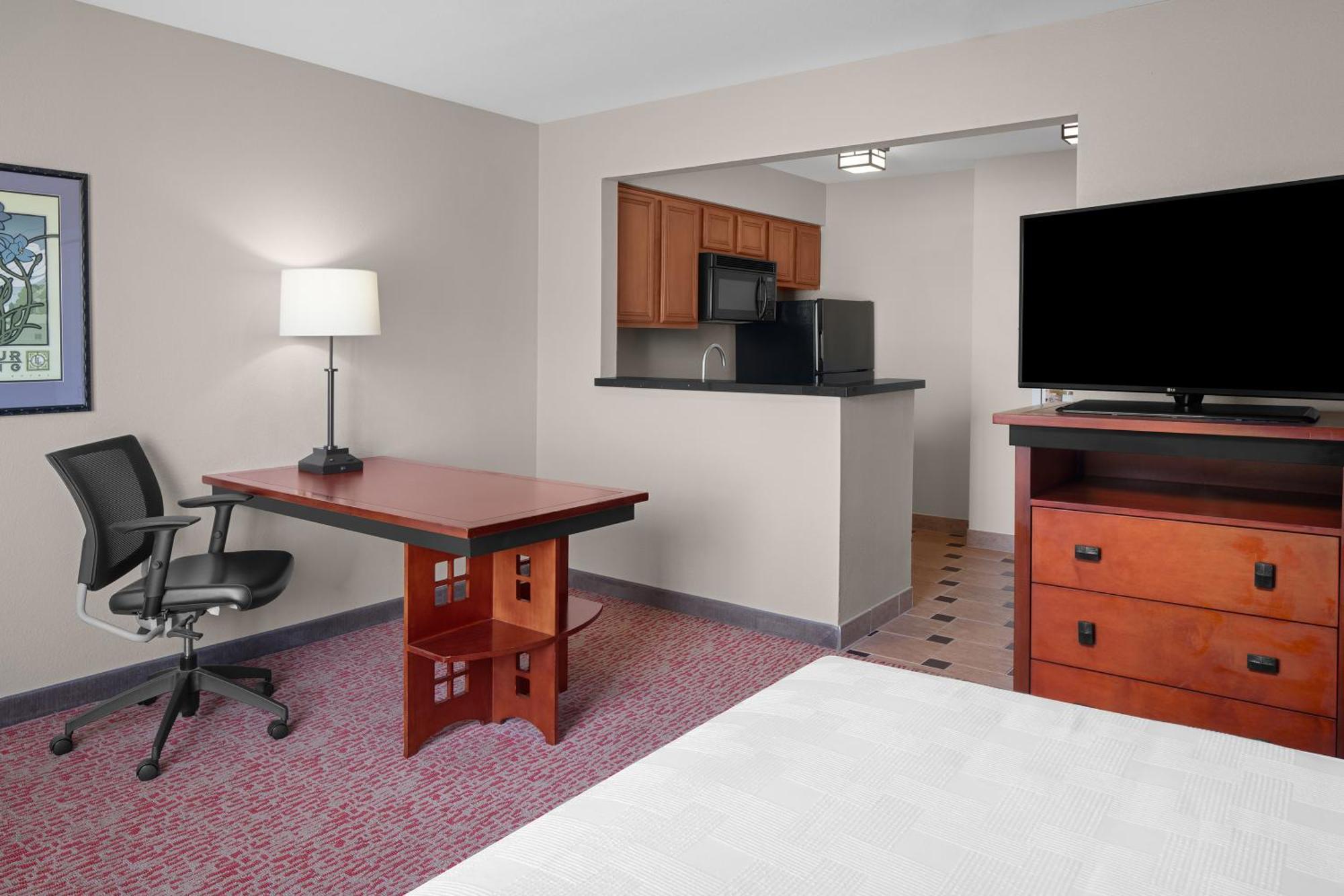 Larkspur Landing Extended Stay Suites Roseville Exterior photo